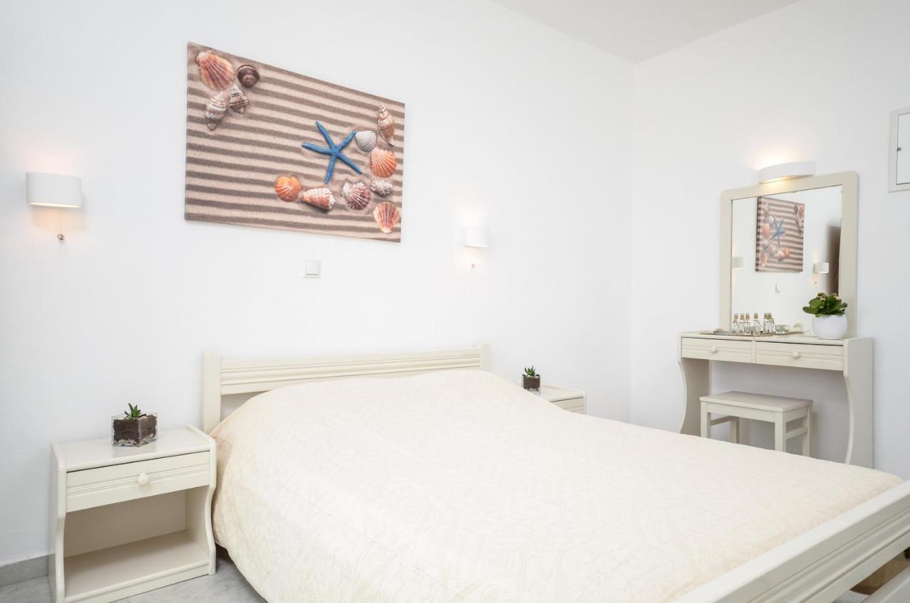 Diogenis Studios Naxos City Exterior foto