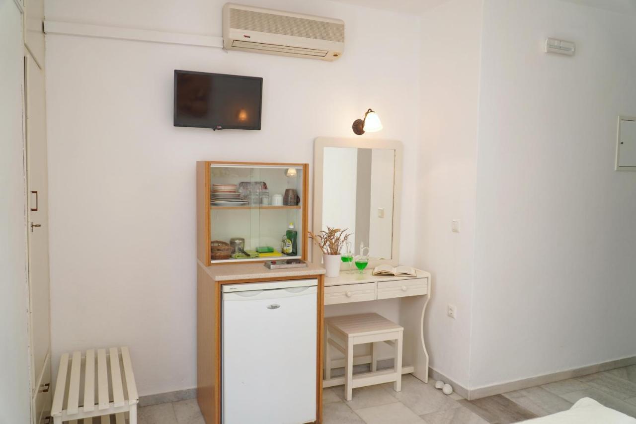 Diogenis Studios Naxos City Exterior foto